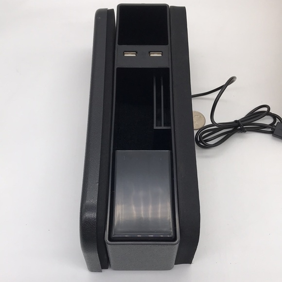 Center Console Combo w/USB Hook-Up & Clutter Catcher - Picture 3 of 7